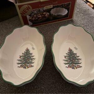 New in Box Spode Fluted Oval Dish Set of 2 Christmas Tree Since 1938 collection
